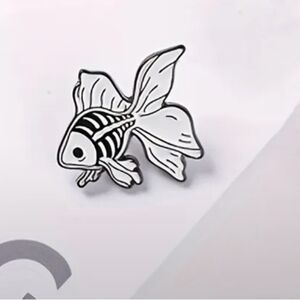 Black and White Skeleton Bones Fish Pin
